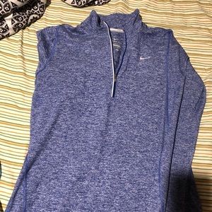 Nike dri fit long sleeve women’s size medium